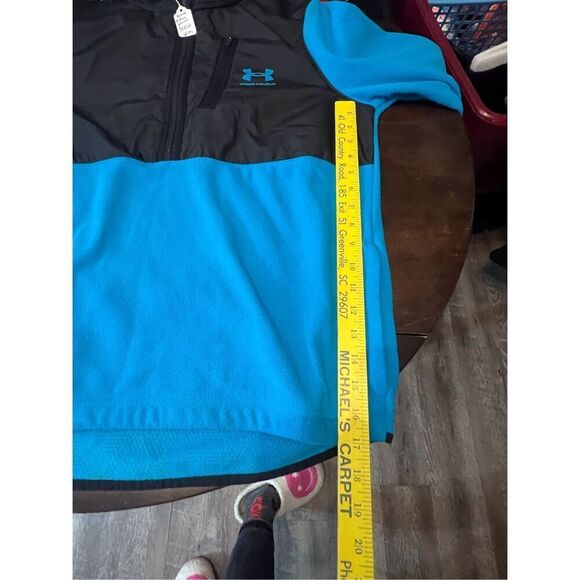 Under Armor Fleese 1/2 zip  Jacket - Picture 7 of 7